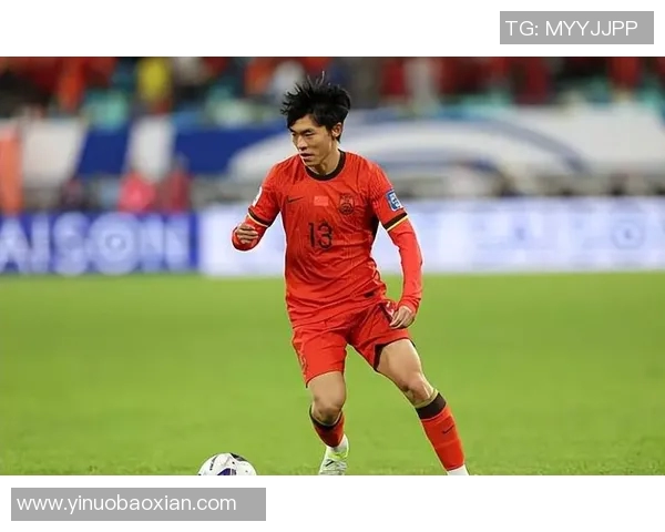 中国足球帅气球星领衔崛起展现无限潜力带领球队走向世界舞台